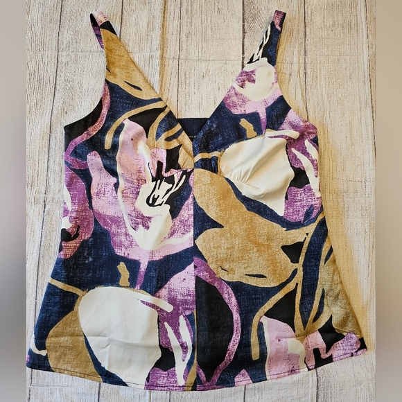 Banana Republic Outlet Size Medium Shirred Silky Tank Layering Piece Career - Picture 1 of 11